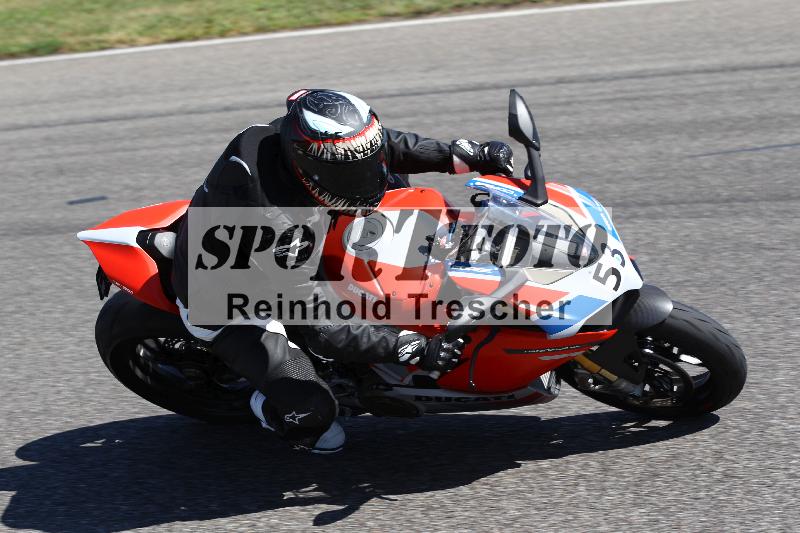 Archiv-2025/48 25.08.2025 Cornu Master School ADR/gruen-vert/53